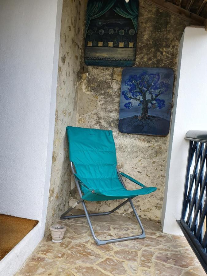 Bed and Breakfast Les Glycines Ury Zewnętrze zdjęcie